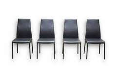 4 Stühle Modell Blitz Plus in Leder nero
